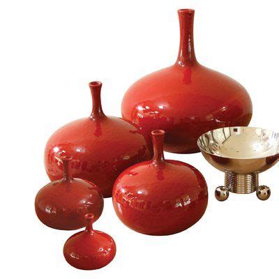 Global Views Tomato Table Vase | Vase design, Unique vases, Rustic vase