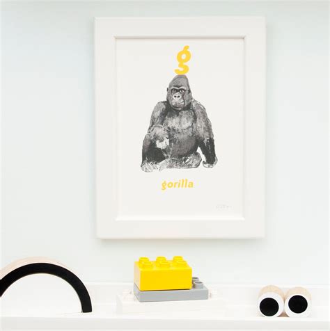 G - Gorilla Letter Print | eïghtbear