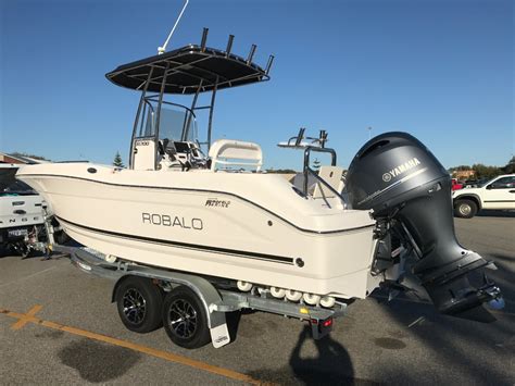 New Robalo R200 For Sale | Mansfield Marine