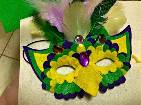 Have Your Own Mardi Gras Parade With These 20 Fun DIY Masks