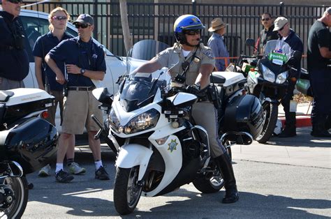 CALIFORNIA HIGHWAY PATROL (CHP) KAWASAKI CONCOURS 14 SPORTS-TOURING ...