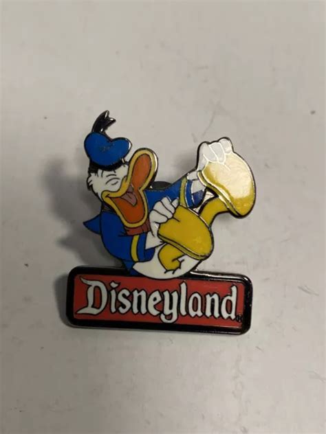DISNEYLAND DL EXCLUSIVE Sign Logo Donald Duck Laughing $17.00 - PicClick