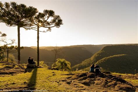 Parque da Ferradura, em Canela, Rio Grande do Sul. Veja mais dicas do destino >>> http://www ...