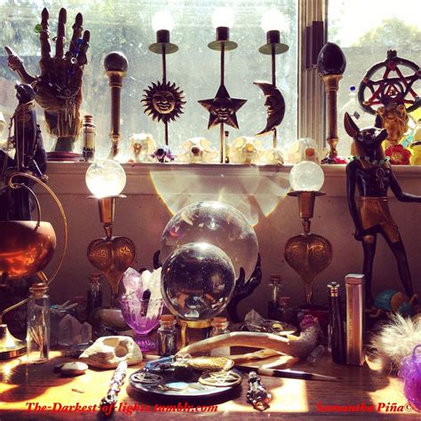 Pagan altar - very nice #wiccandecor Pagan altar - very nice | Witch ...