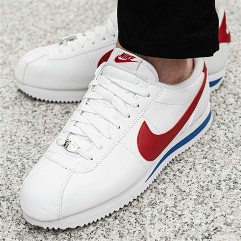 Nike Cortez Basic Leather (819719-103) 71,00 € - Sneaker Peeker - Los ...