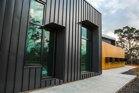 Kilmore Hospital features Snaplock and Nailstrip by | Facade house, Exterior cladding, Facade ...