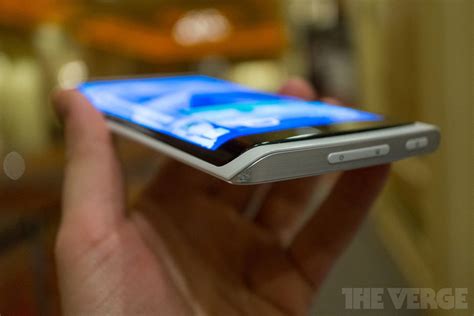 Samsung shows off flexible OLED phone prototype (hands-on) - The Verge