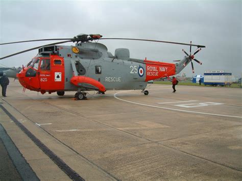 Westland Sea King Royal Navy - Rotary Wing Aircraft Walkarounds ...