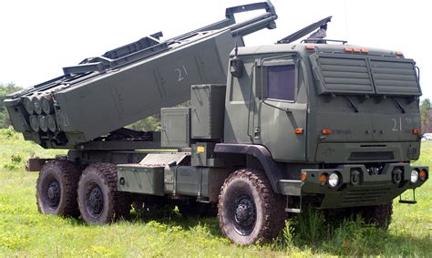 HIMARS Rocket Launcher Achieves Operational Milestone With US Military