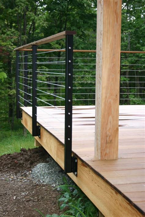 Modern Deck Railing Design