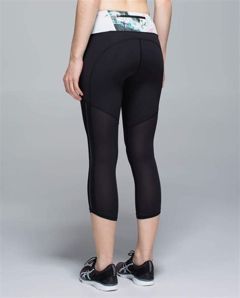 lululemon used workout clothes for women