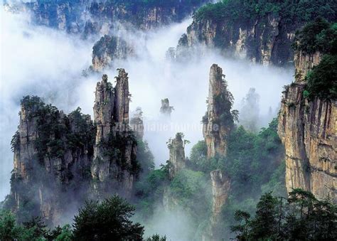 Zhangjiajie National Park Wallpaper