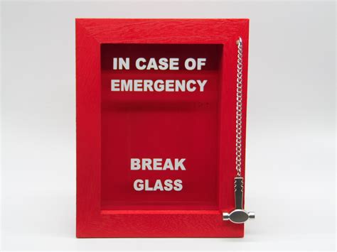 √無料でダウンロード！ break glass in case of emergency box 860259-Break glass in ...