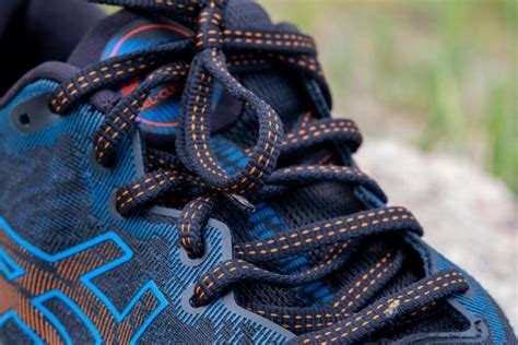 Cut in half: ASICS Gel Cumulus 23 Review | RunRepeat