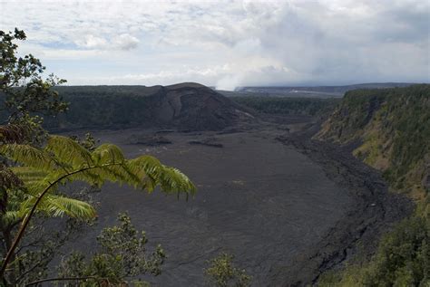 Free Stock Photo 5510 Kilauea Iki Crater shield | freeimageslive