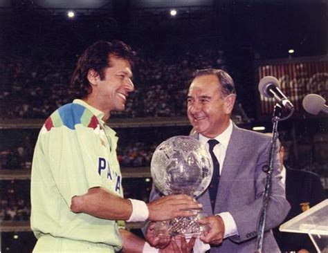 On this day: Imran Khan-led Pakistan overcomes England to seal World ...