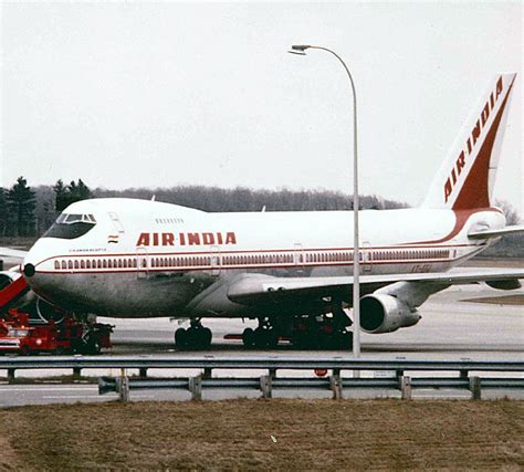 File:Air India Old.jpg - Wikimedia Commons