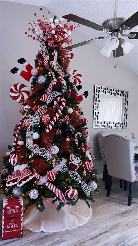 Candy cane christmas tree – Artofit