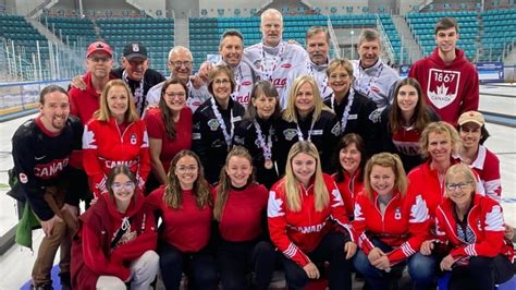 Canada captures gold in women's and men's tournaments at senior curling worlds | CBC Sports