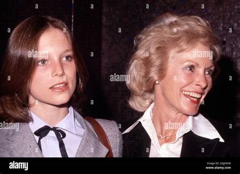 Kelly Curtis and Janet Leigh 1980 Credit: Ralph Dominguez/MediaPunch Stock Photo - Alamy