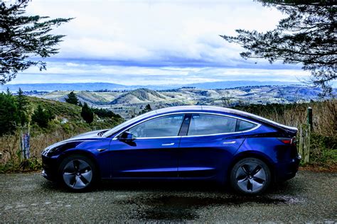 Tesla Model 3: A car that changes the game – Automotive Car Review