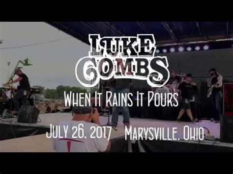 Luke Combs - When It Rains It Pours (Live) - YouTube