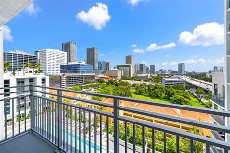 Best Luxury Apartments in Miami, FL (with photos & reviews) | RentCafe