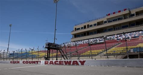 Tim and Lisa Huddleston acquire Kern County Raceway Park, rename track to honor Kevin Harvick ...