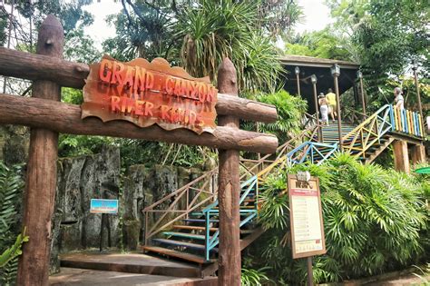 Sunway Lagoon Malaysia - Living in the Moment