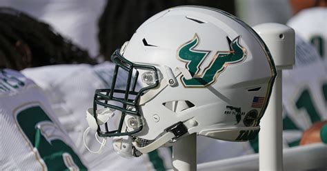 Tramel Logan of USF football enters NCAA transfer portal