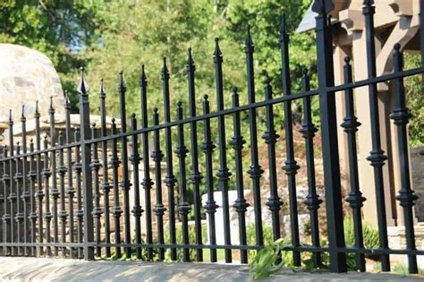 25+ Wrought Iron Fence Design Ideas (Photo Gallery) - Home Awakening