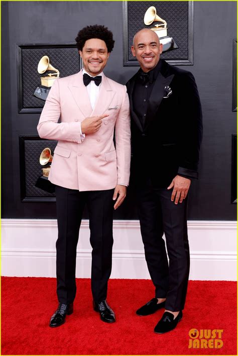 Trevor Noah Hits the Red Carpet Ahead of His Hosting Duties at the Grammys 2022: Photo 4738635 ...