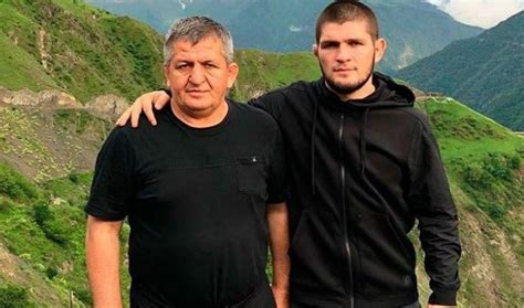 Khabib Nurmagomedov biography, net worth, wife, brother, dad, height ...