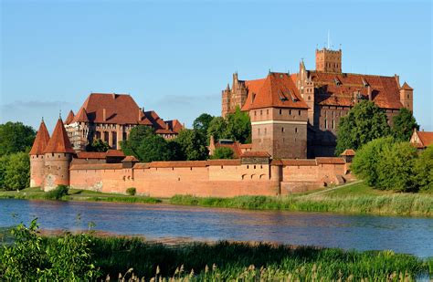 World Most Famous Heritages - Gets Ready