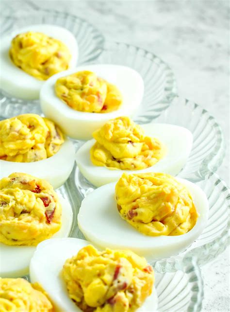 Bacon Cheddar Deviled Eggs [Recipe] - KETOGASM