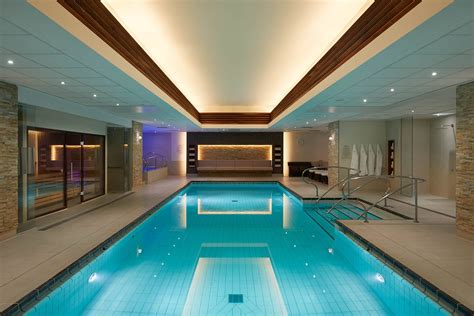 Spa & gym Marylebone with massage and beauty treatments|The Landmark London