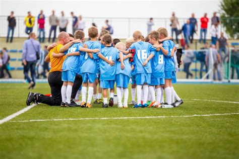 Coaching Youth Soccer - Togetherness and Team Identity