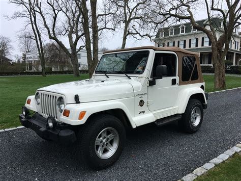 1999 Jeep Wrangler Sahara Accessories