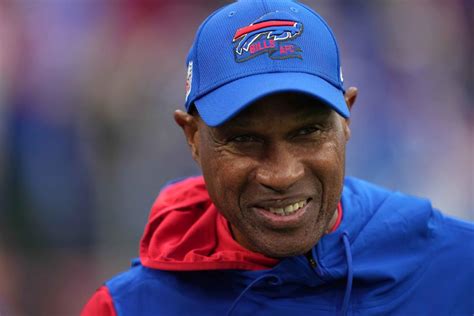 Bills DC Leslie Frazier linked as potential Colts HC candidate