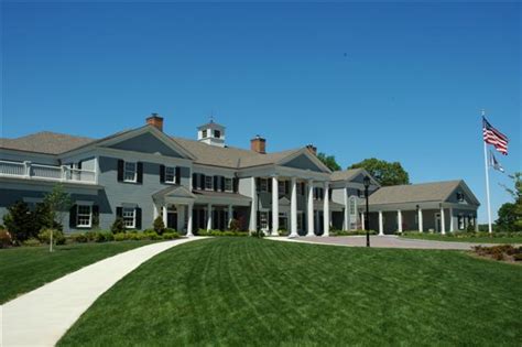 Charitybuzz: Enjoy a Round of Golf at Wellesley Country Club in Welles... - Lot 694202