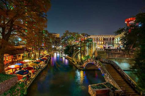 San Antonio Riverwalk at Night - See Sight Tours