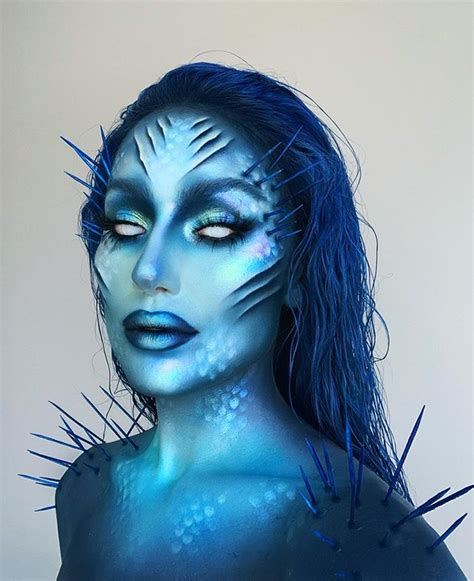 Deep Sea Siren 🧜🏼‍♀️-I’m back!!! As promised, A dark mermaid🌊 My skin is finally back t ...