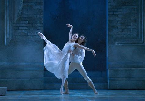 Northern Ballet - Romeo & Juliet - Sadler's Wells Theatre