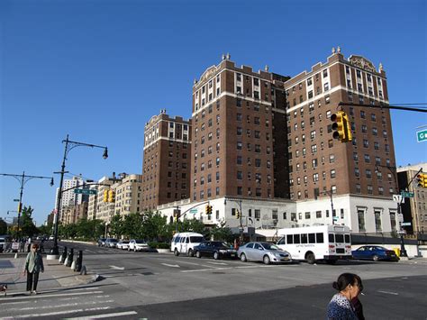 The history behind Grand Concourse, the "Champs-Élysées of the Bronx"