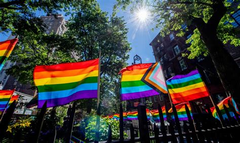 ‘It’s infuriating’: queer New Yorkers react to supreme court’s LGBTQ+ ruling – Stigmatis News