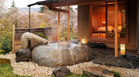 7 Amazing Japanese Hot Springs – Forbes Travel Guide Stories