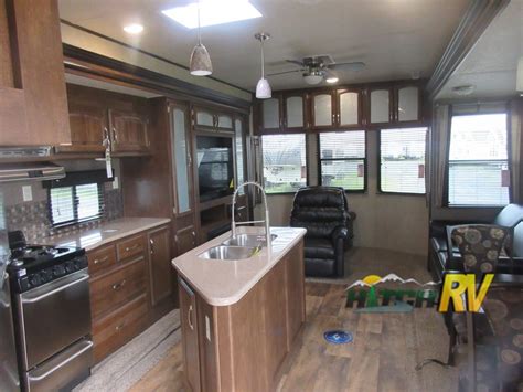 Destination Trailers, Park Models And Travel Trailers... Oh My! - Hitch RV Blog