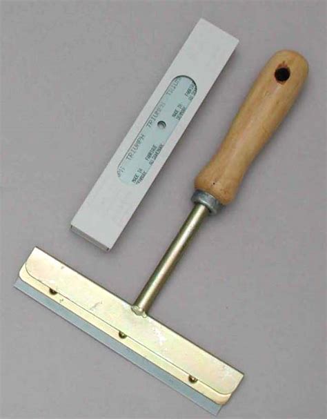 Lars Öqvist AB - Griddle scraper 15 cm, wooden handle (3)