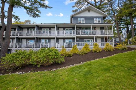 Kittery Inn & Suites - Kittery Maine & Portsmouth NH Hotel/Motel