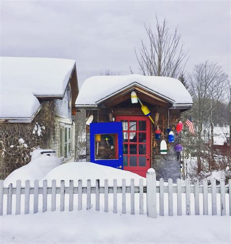 Wilmington, Vermont: A Trip Through New England Winter Charm Vermont ...